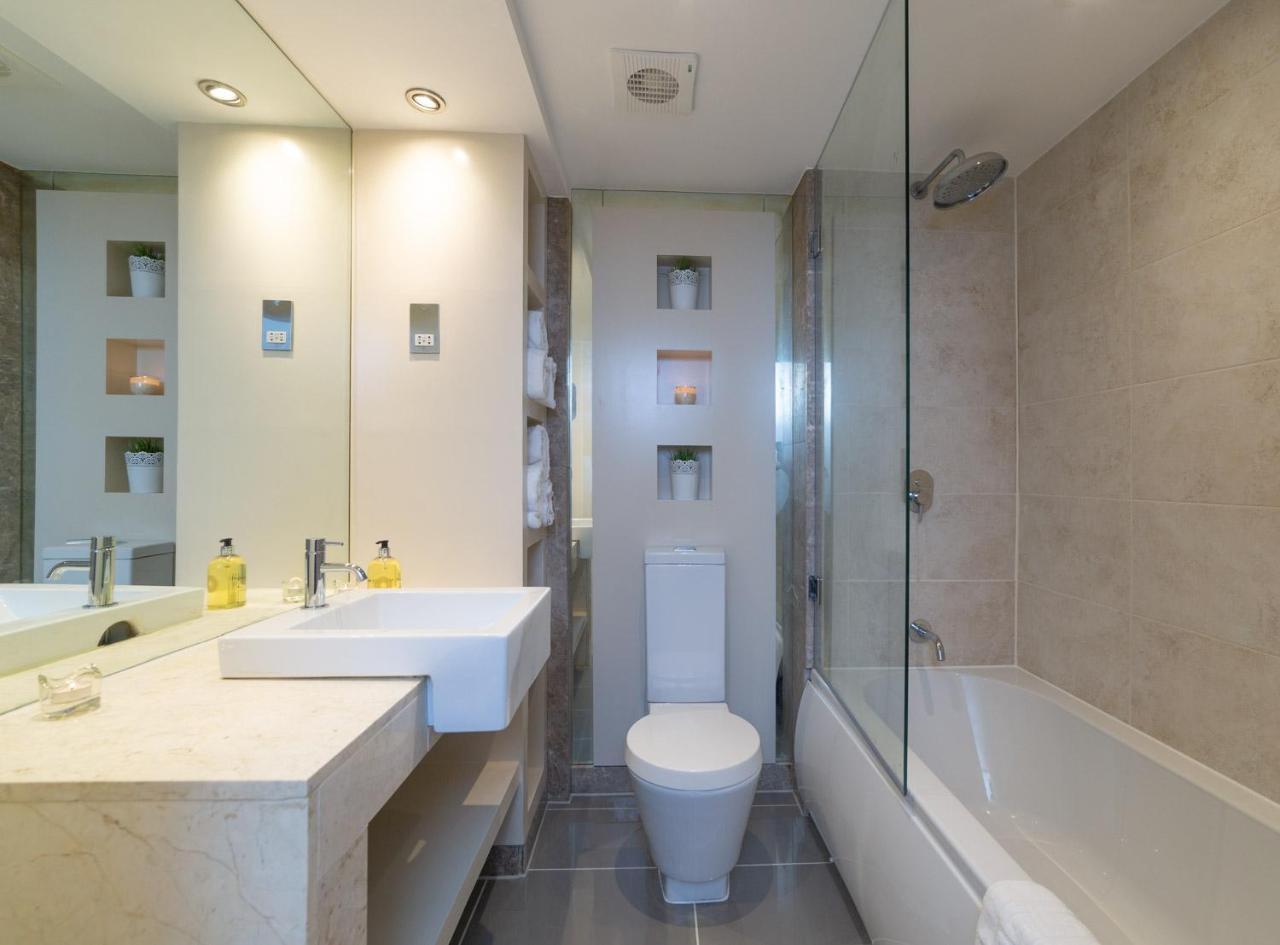 Royal Crossharbour Apartment Londen Buitenkant foto