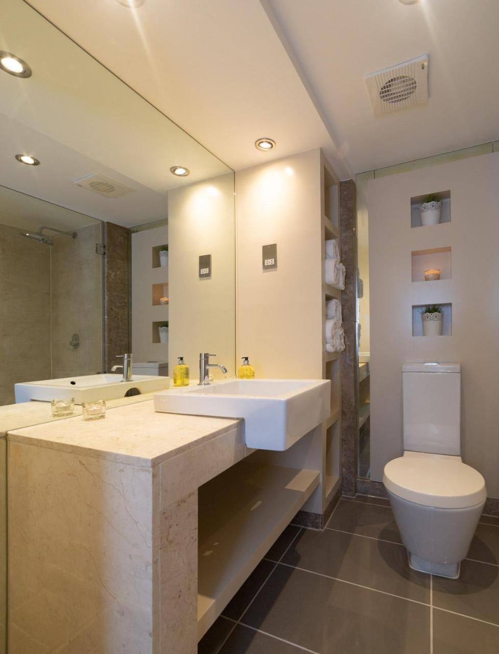 Royal Crossharbour Apartment Londen Buitenkant foto