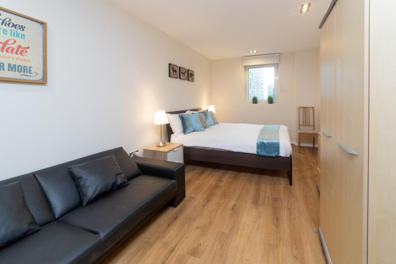Royal Crossharbour Apartment Londen Buitenkant foto
